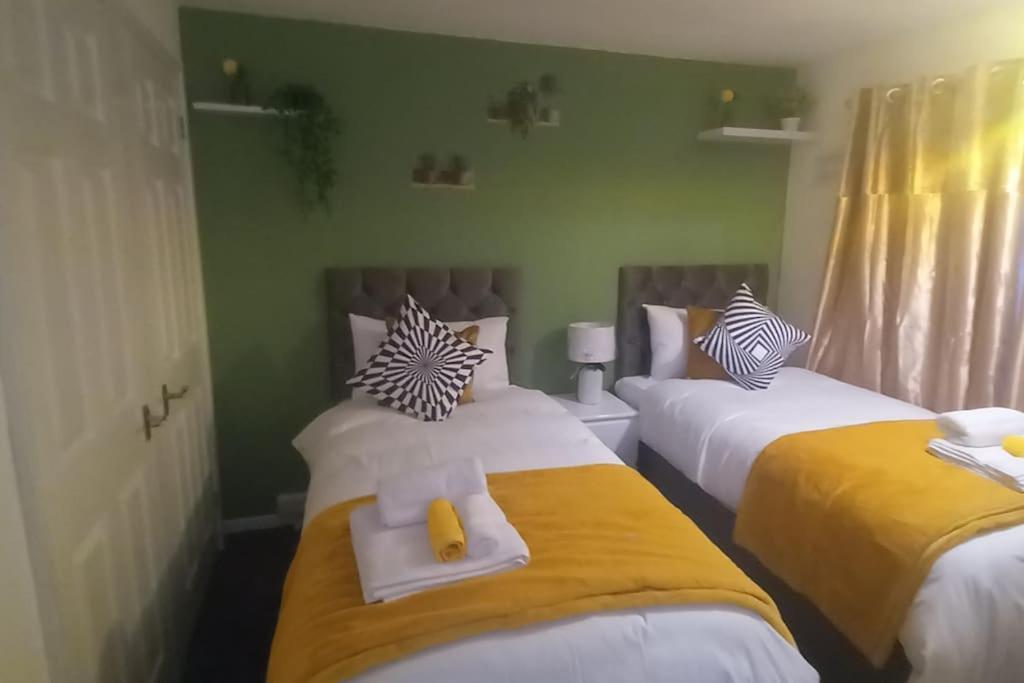 Golden Plush Suites - Beautiful Luxury 3 Bed House In Leicester Exteriér fotografie