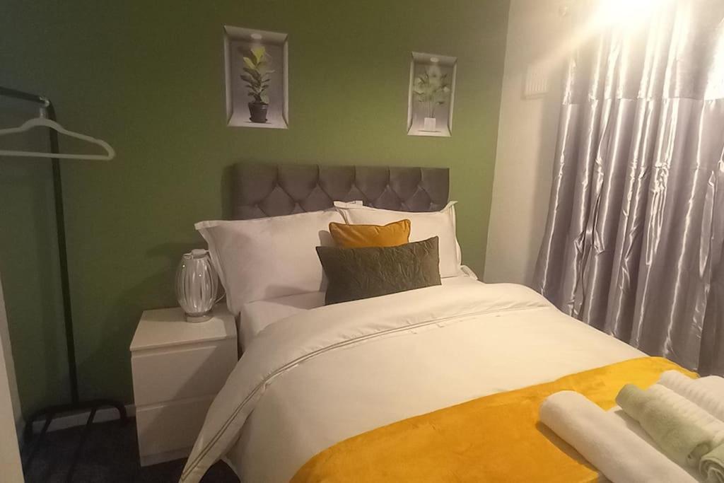 Golden Plush Suites - Beautiful Luxury 3 Bed House In Leicester Exteriér fotografie