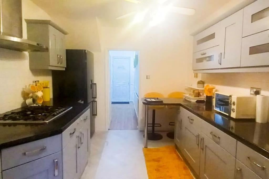 Golden Plush Suites - Beautiful Luxury 3 Bed House In Leicester Exteriér fotografie